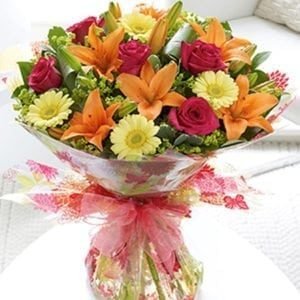 roses_gerber_lily_bunch