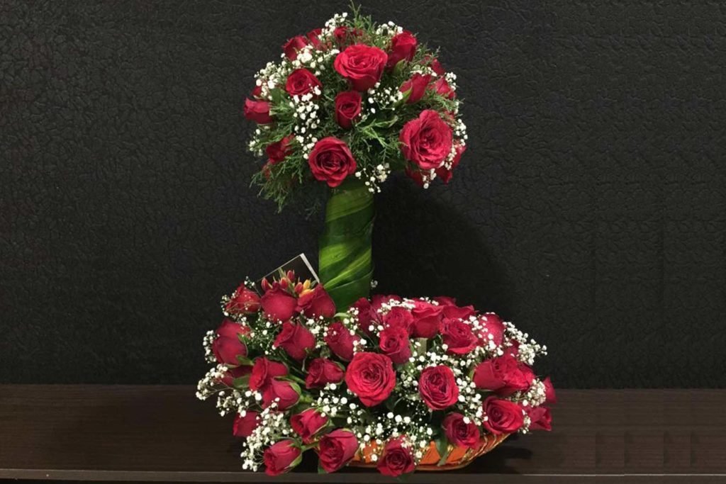 red roses delivery in nungambakkam